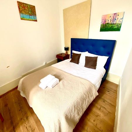 Nature Chiado 2- Cozy Little Double Room With Shared Bathroom ลิสบอน ภายนอก รูปภาพ